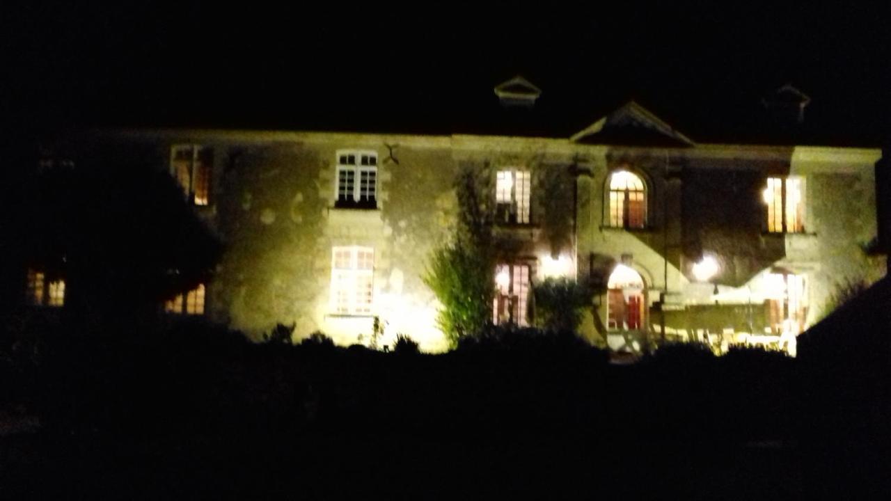 Bed and Breakfast Manoir De La Fontaine Du Chene Coutures  Esterno foto